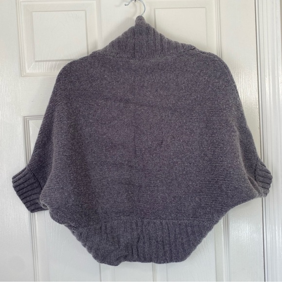 Kenneth Cole Gray Women's Sweater shrug size S - Picture 2 of 5